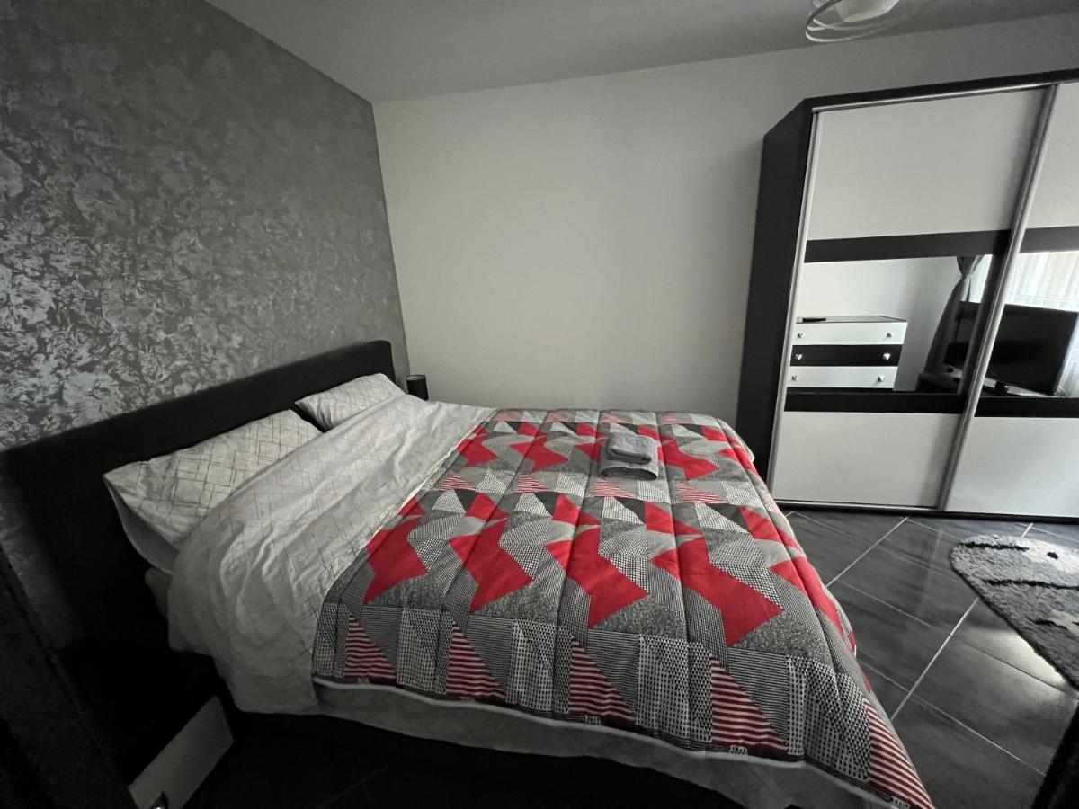 Apartament Spatios, Zona Centrala In Iasi Daire Dış mekan fotoğraf